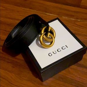 Gucci belt in box